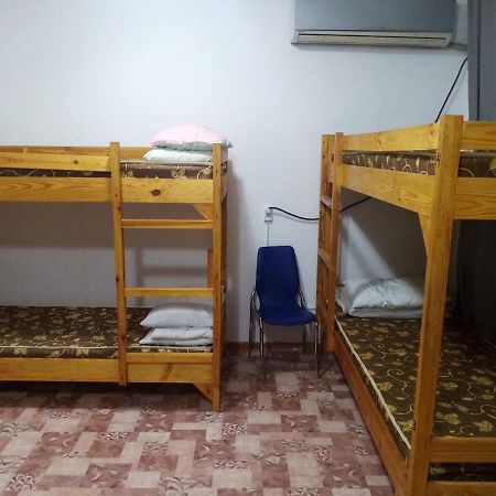 Hostel Raikhan Атирау Екстер'єр фото